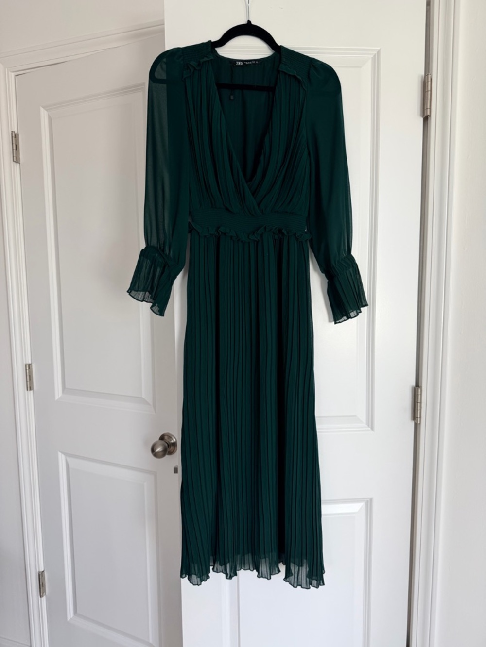 Zara Dark Green Pleated V-Neck Midi Dress